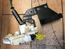 DRIVER SIDE FRONT DOOR LOCK