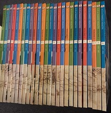 DK A-Z of Family Health  26 books  (complete set)