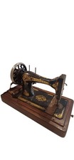 Singer Vintage Antique Black Sewing Machine with Hand Crank in Brown Wooden Case