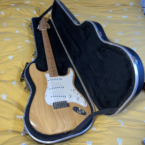 Fender stratocaster classic - stratocaster,