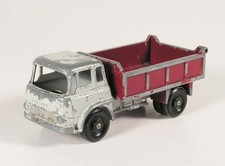 BEDFORD 7 1/2 TON TIPPER LORRY