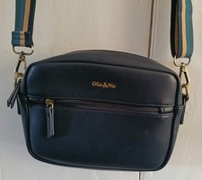 Ollie & Nic Gigi Crossbody