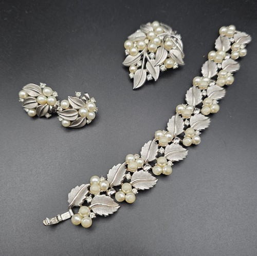 Crown trifari silver faux - crown,