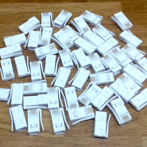 Pack 100 quality white 4pin - 100,