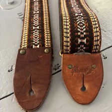 Vintage gibson guitar strap - gibson,