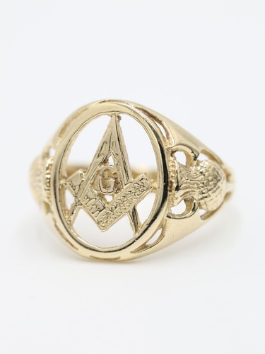 Gold oval signet 9ct - 9ct, yellow