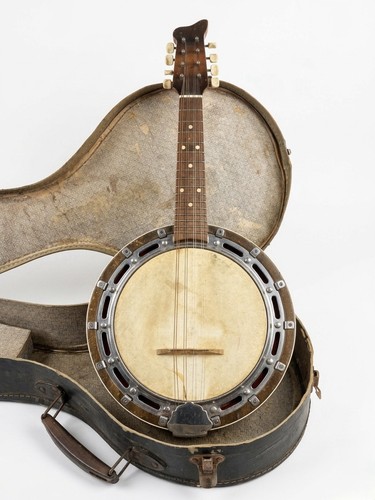 Banjo mandolin with - banjo,