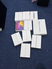 Job Lot Apple ipad and Macbook