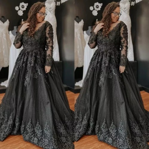 Black gothic wedding - black,