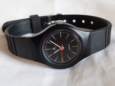 VINTAGE LORUS QUARTZ GIRLS