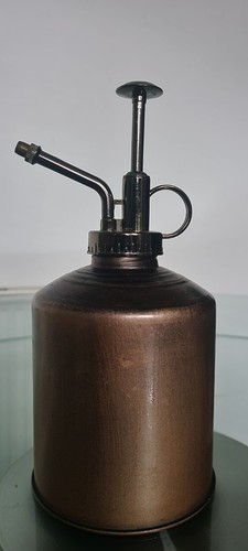 Vintage metal pump oil can - metal,