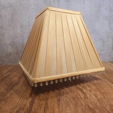 Classic Square Pyramid Pleated