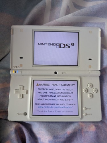 Nintendo dsi - nintendo,