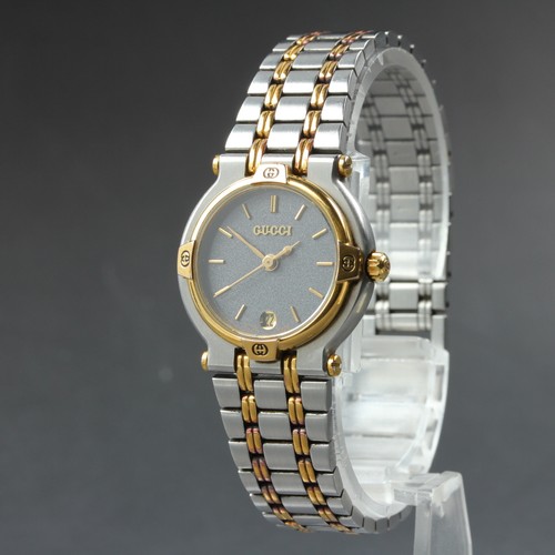 Near mint card gucci 9000l - gucci,