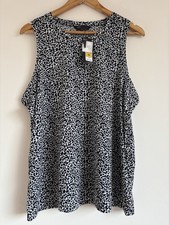 M&S Women’s Navy And White