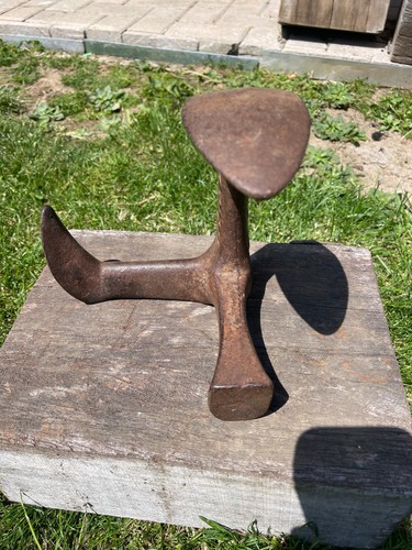 Vintage cast iron shoe - cast,