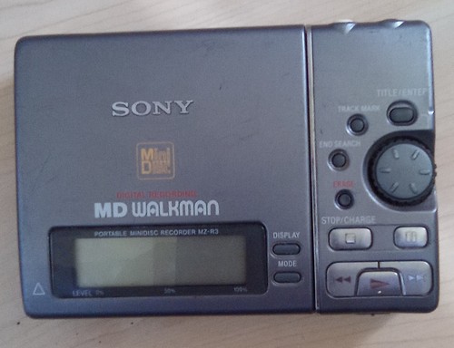 Sony walkman portable - mz-r3, md