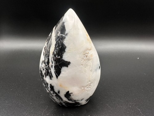 Crystal freeform zebra jasper - freeform,