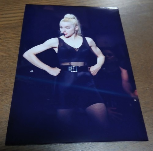 Madonna blond ambition tour - madonna,