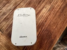 OKUMA Dry Wet 16-COMPARTMENT Fly Box with Assorted Flies for Trout Grayling