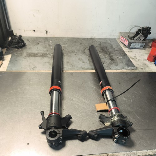 Front forks suspension ktm - front,
