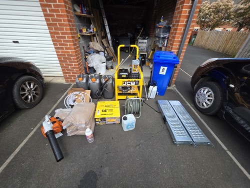 Pressure washing and spraying - washing,