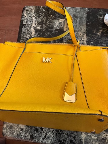 Michael kors large yellow - michael,