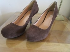 Ladies NEW  Size 7 Brown Suede Court Shoes