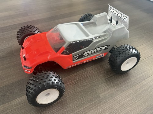 Xray xt2 stadium truck 10 - xray,