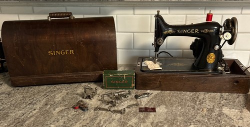 Antique 1924 singer model - singer,