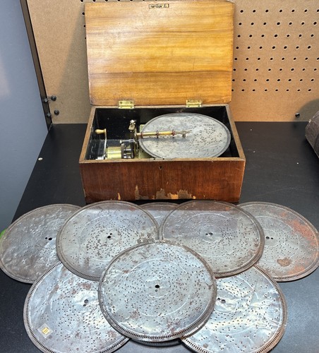 Table top crank - top, box