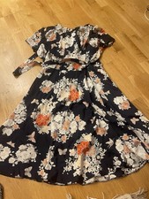 Billie & Blossom Size 12