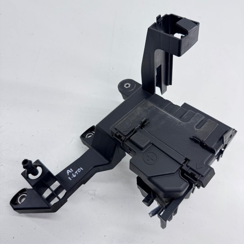 Audi battery fuse - audi, a1