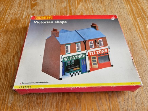 Hornby r274 victorian shops - hornby,