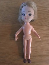 Vintage 1967 HASBRO DOLLY