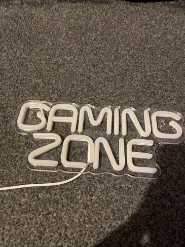 Gaming zone multicolour - 🎮,