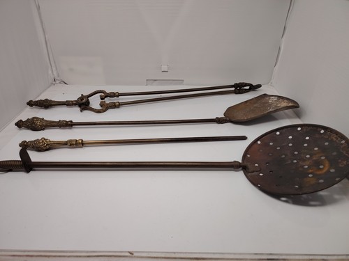 Antique heavy brass fire - , set
