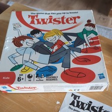 Twister Game by Hasbro 2011 -