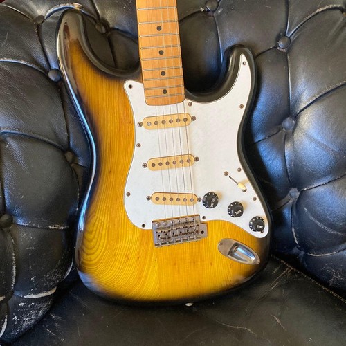Fender lefty stratocaster - fender,