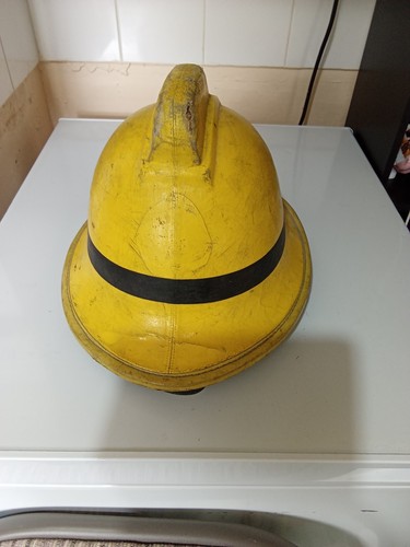 Vintage 1970s 1980s - , fireman