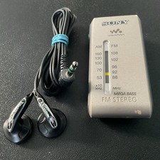 Sony Walkman SRF-S84 Mega Bass FM/AM Pocket Radio with original earphone