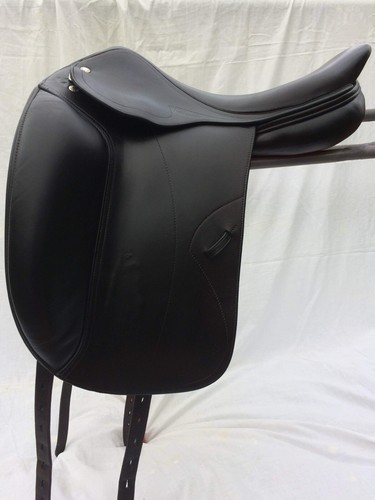Amerigo dressage saddle - amerigo,