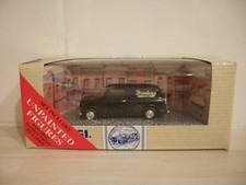 Corgi 1:43 Scale 97770 Morris