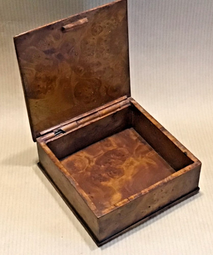 19th century burr walnut - 19th, or