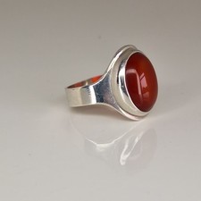 Modernist Carnelian Ring U 1/2