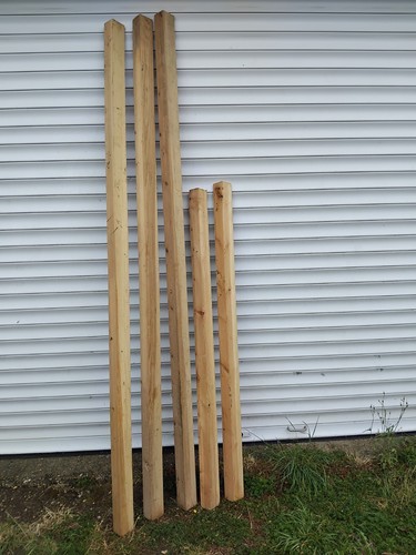 Lengths soft wood timber - 5,
