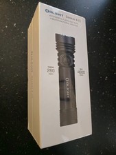 NEW & SEALED Olight Seeker 4 Pro 4600 Lumen Flashlight COOL WHITE Torch Black