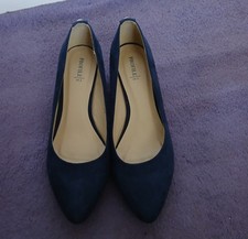 Ladies Navy Profile  Court Shoes Size 8