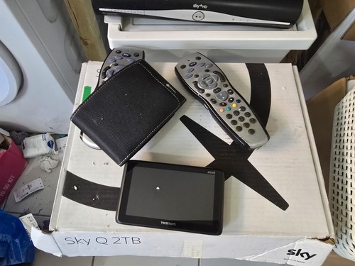 Job lot sky box gps - sky,