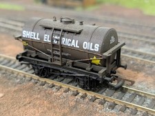 Dapol B86 14 ton tank wagon